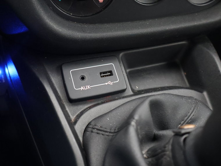 Vehicle Image 20