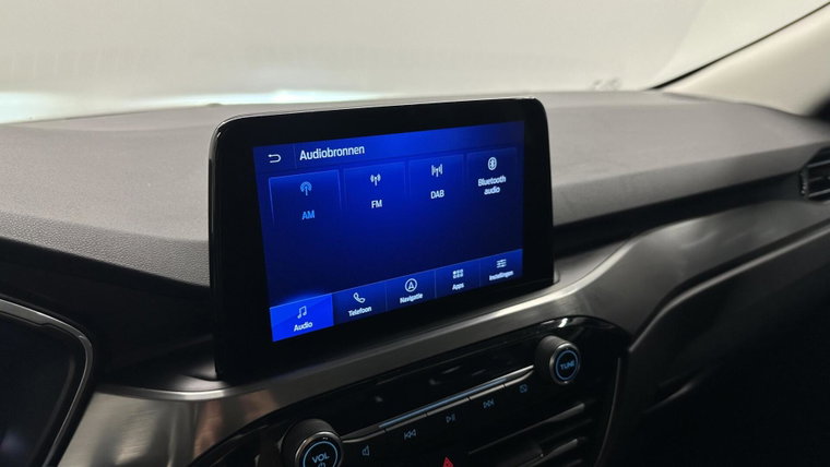 Vehicle Image 39