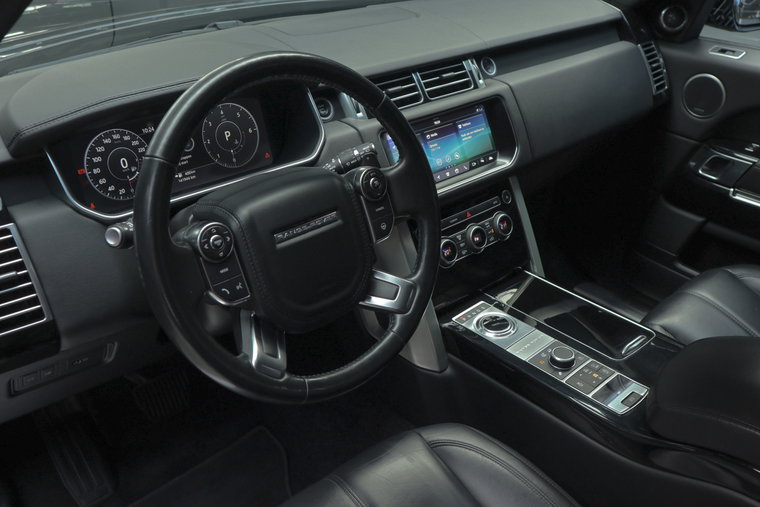 Vehicle Image 13