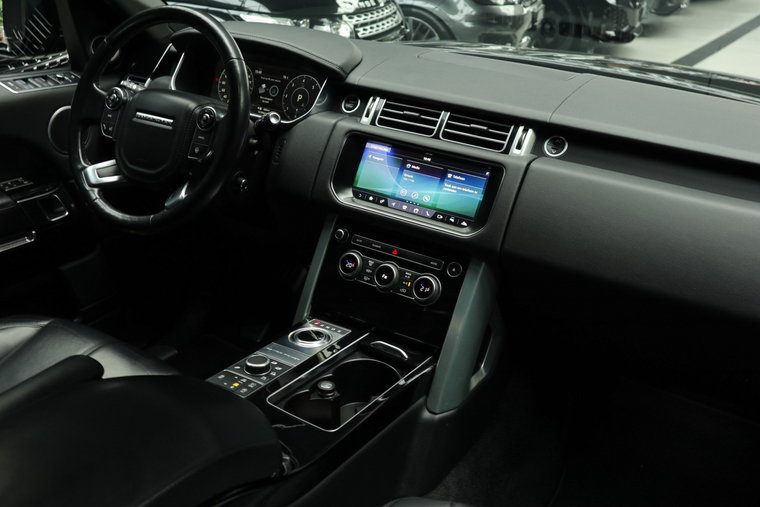 Vehicle Image 30