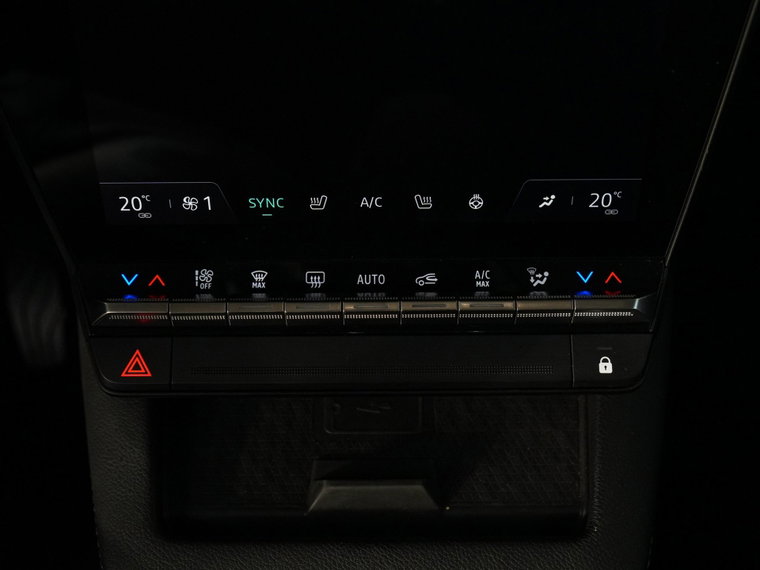 Vehicle Image 29