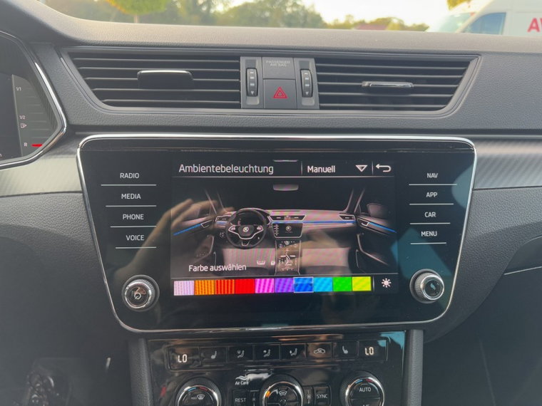 Vehicle Image 26