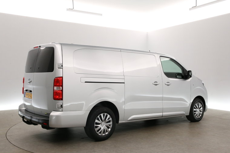 Vehicle Image 27