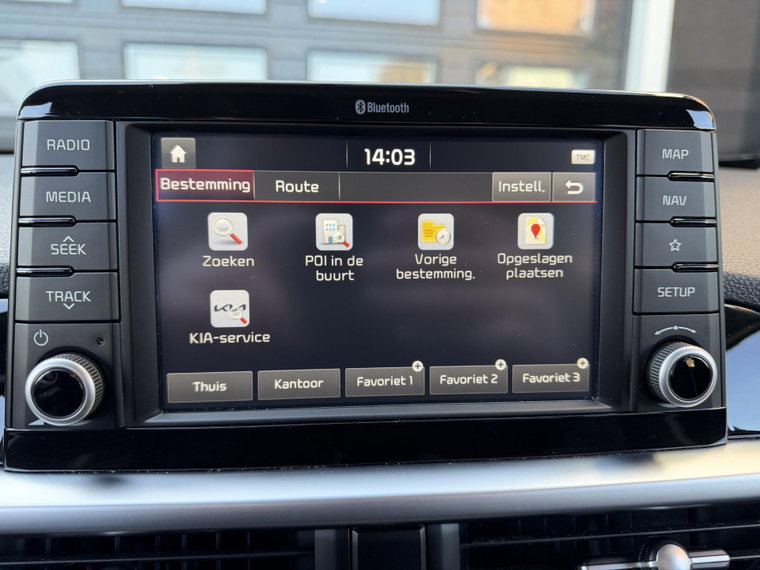 Vehicle Image 38