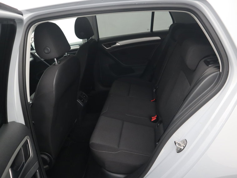 Vehicle Image 41
