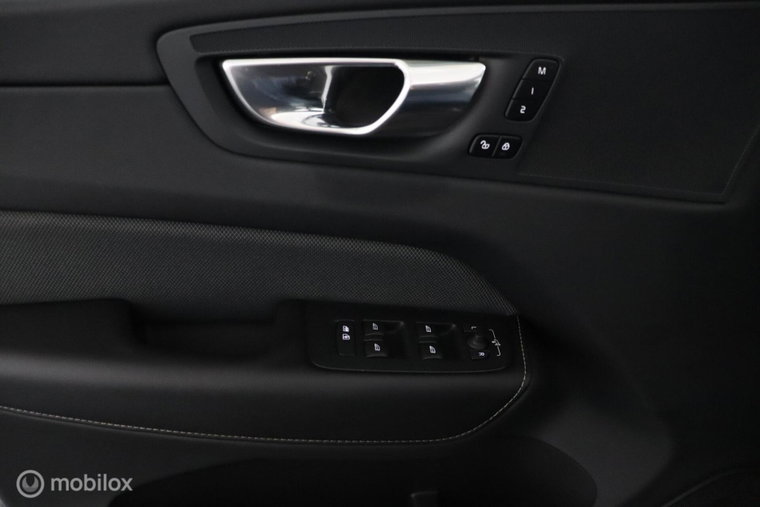 Vehicle Image 42