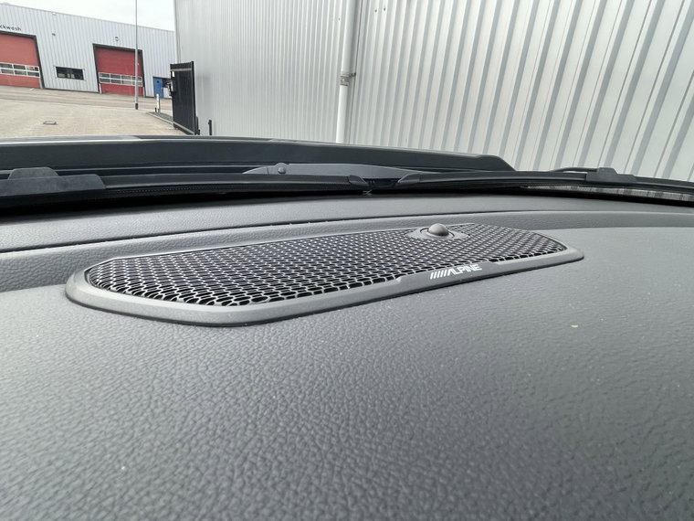 Vehicle Image 26