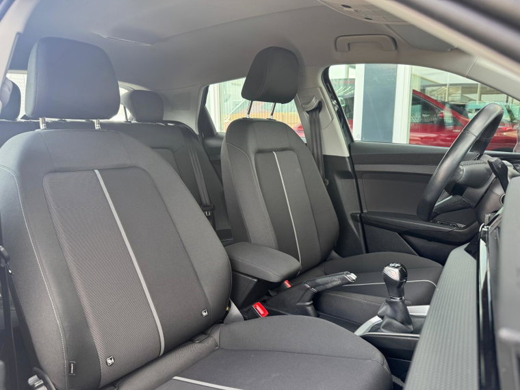 Vehicle Image 20