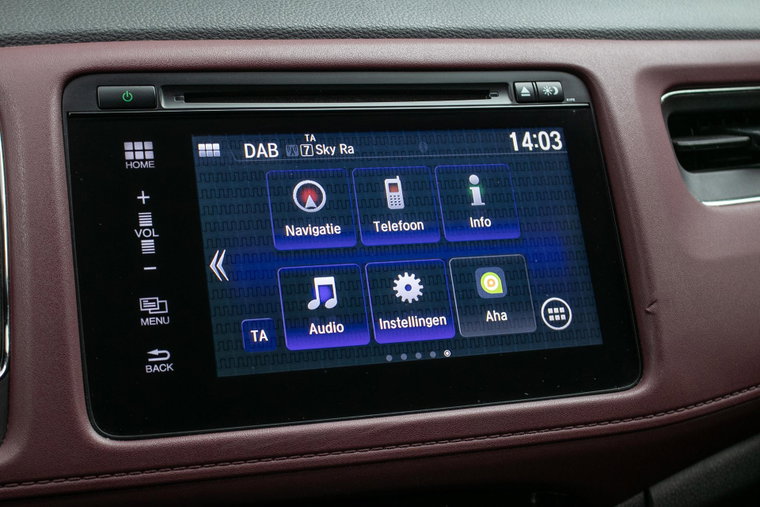 Vehicle Image 19