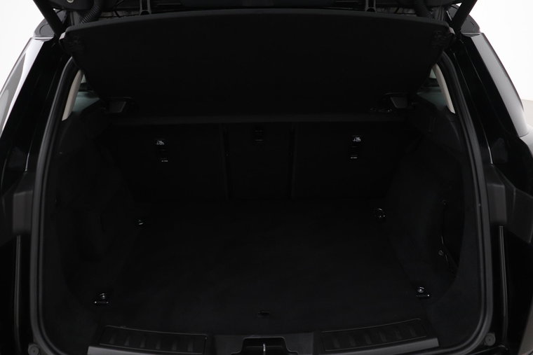 Vehicle Image 41