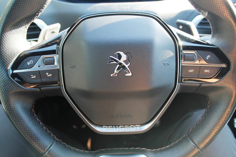 Vehicle Image 28
