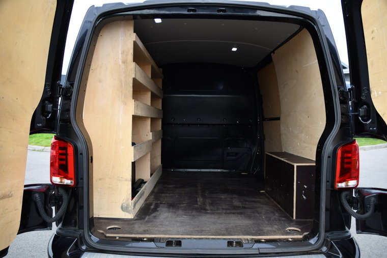 Vehicle Image 38