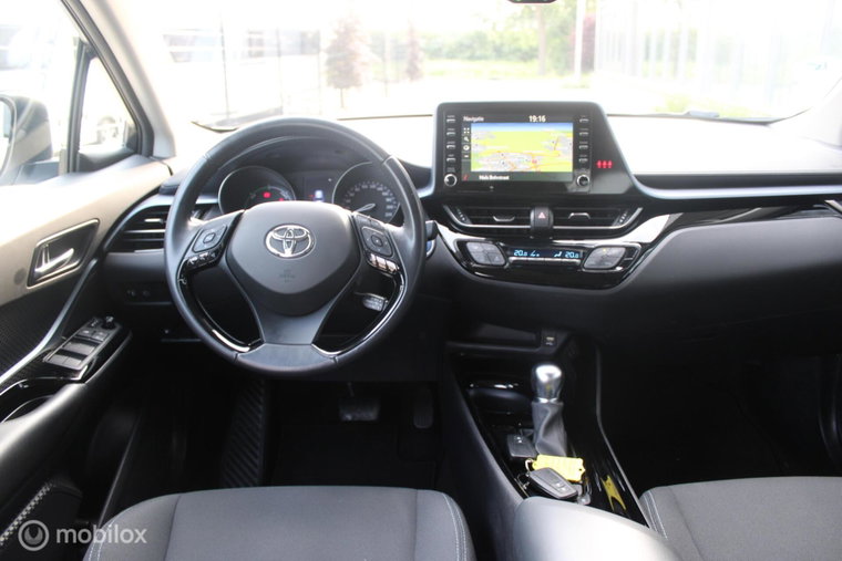 Vehicle Image 9