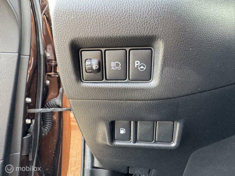 Vehicle Image 26