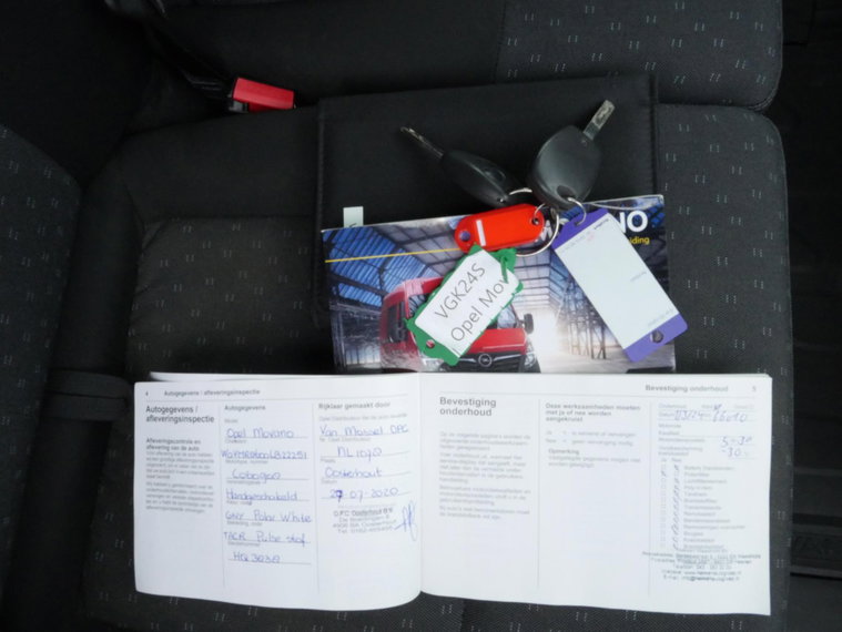 Vehicle Image 19