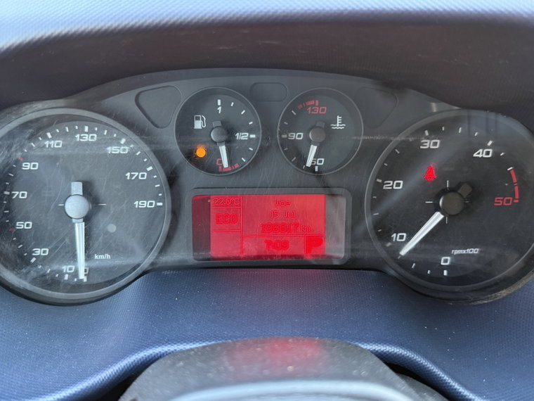 Vehicle Image 28