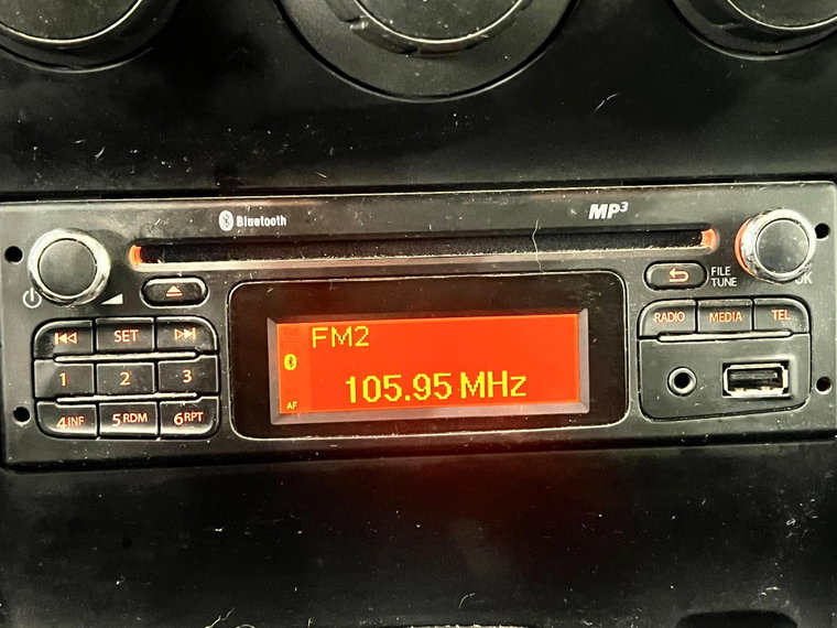 Vehicle Image 10