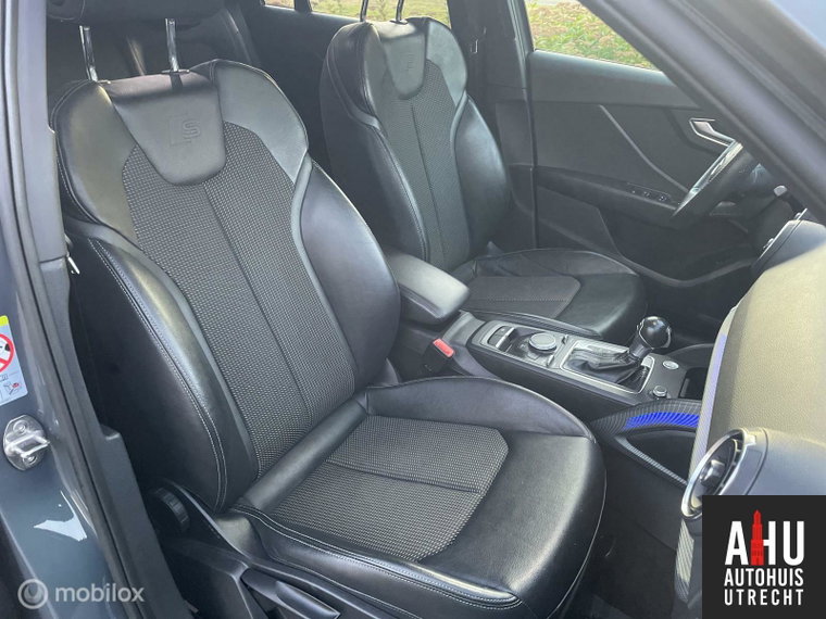 Vehicle Image 30