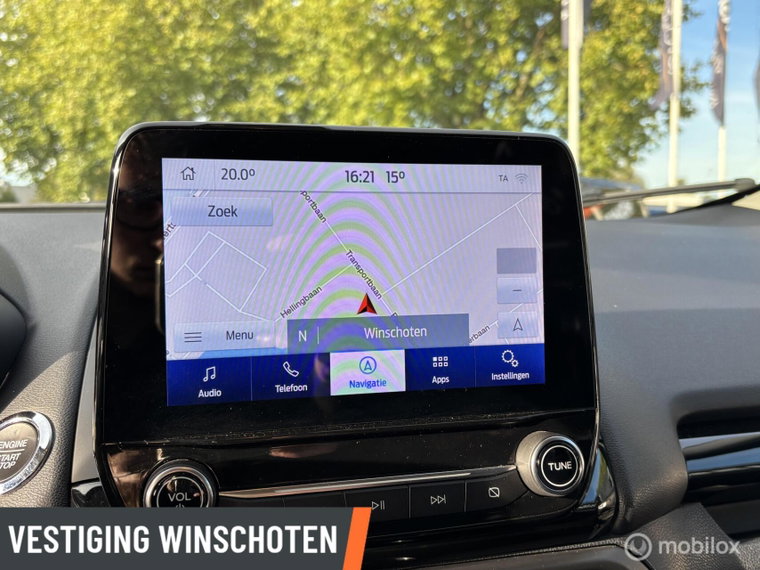 Vehicle Image 15