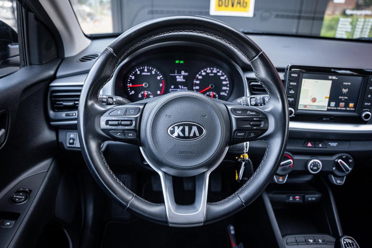 Vehicle Image 35