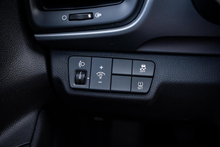 Vehicle Image 48