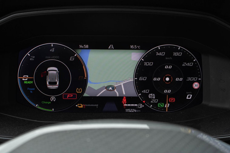 Vehicle Image 23