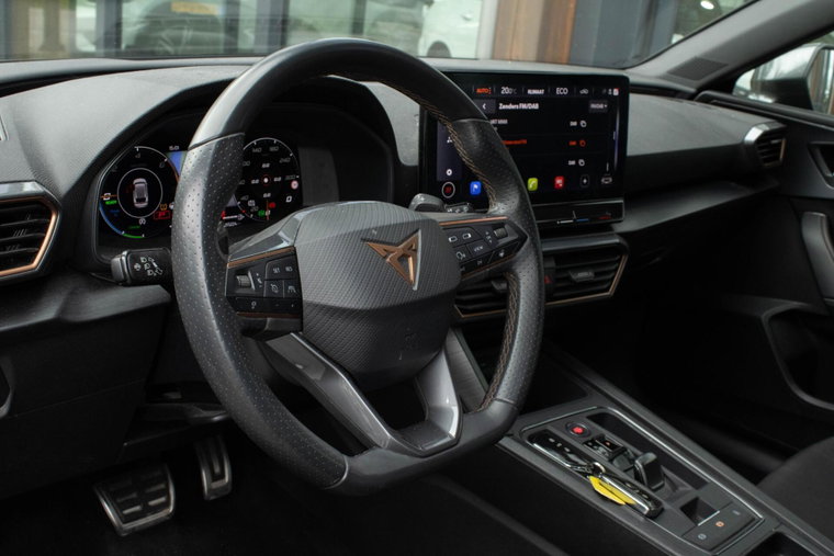 Vehicle Image 34
