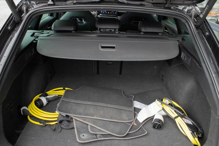 Vehicle Image 40
