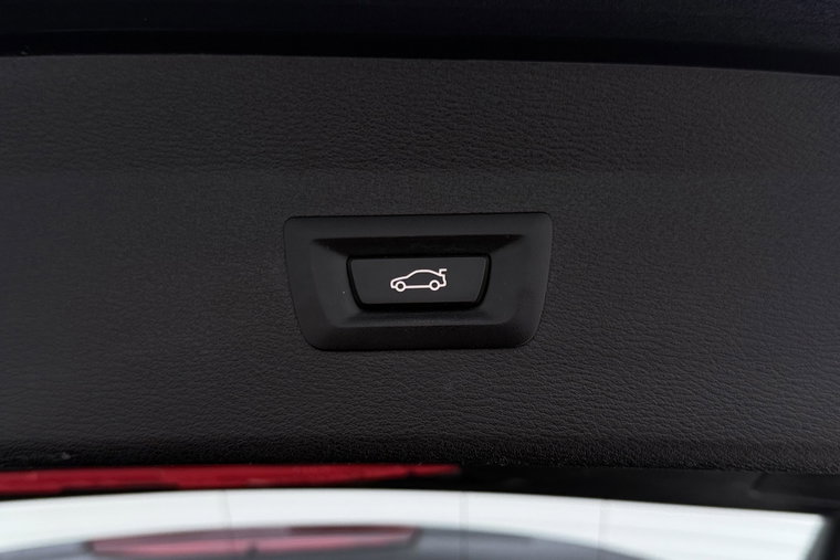 Vehicle Image 40