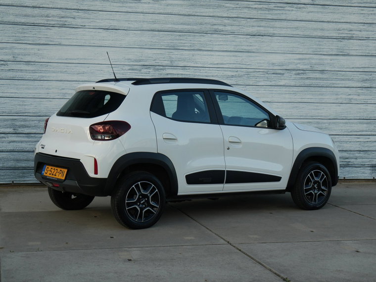 Vehicle Image 28