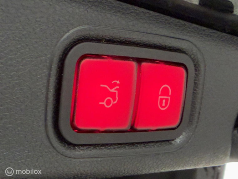 Vehicle Image 49