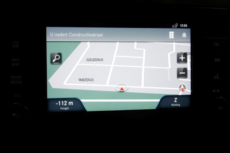 Vehicle Image 17