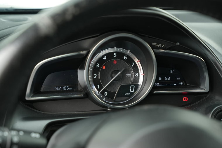Vehicle Image 21