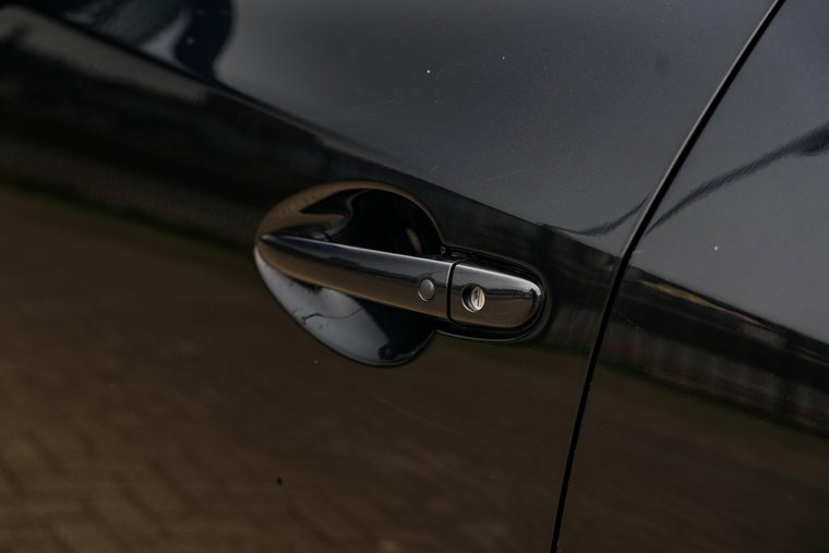 Vehicle Image 33