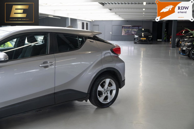 Vehicle Image 36