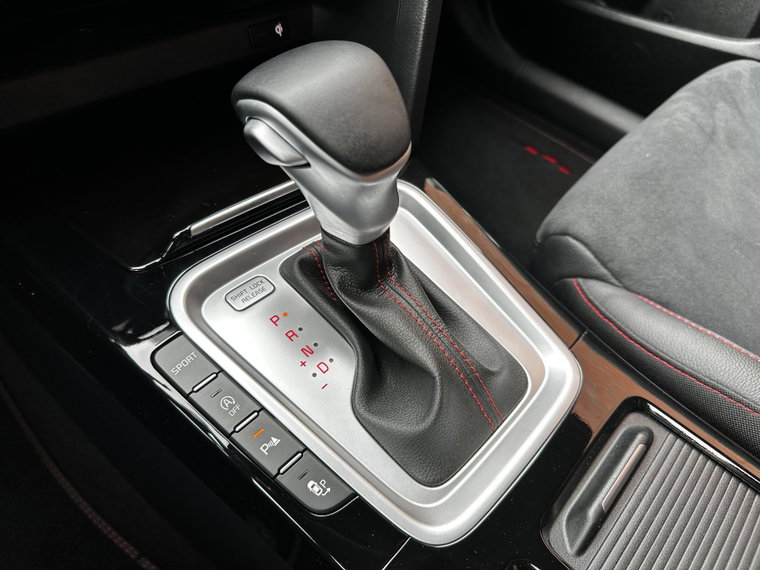 Vehicle Image 26