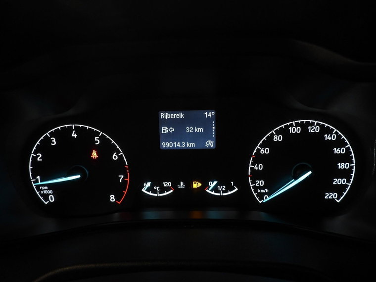 Vehicle Image 14