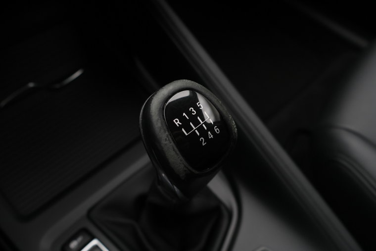 Vehicle Image 43