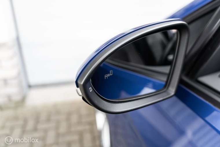 Vehicle Image 40