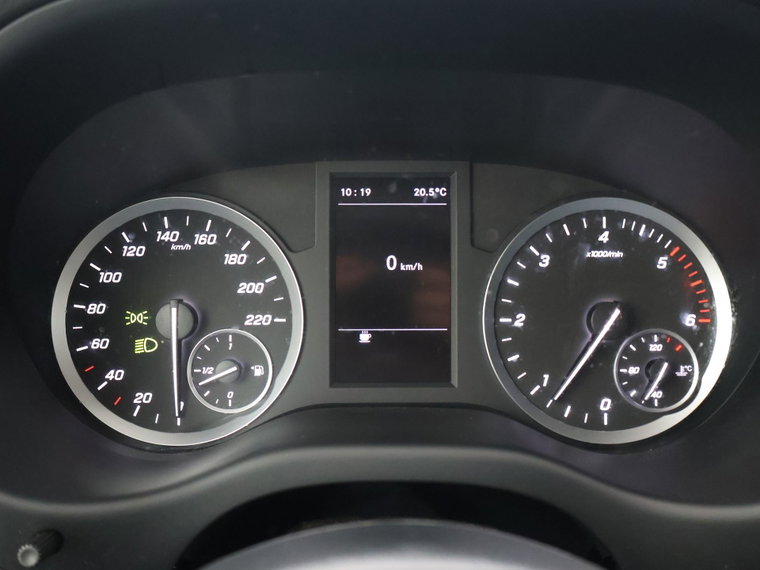 Vehicle Image 37