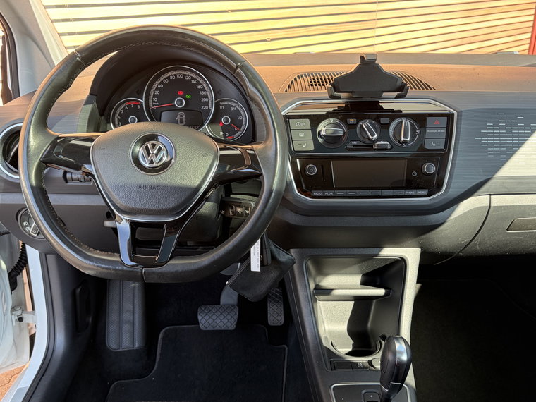 Vehicle Image 22