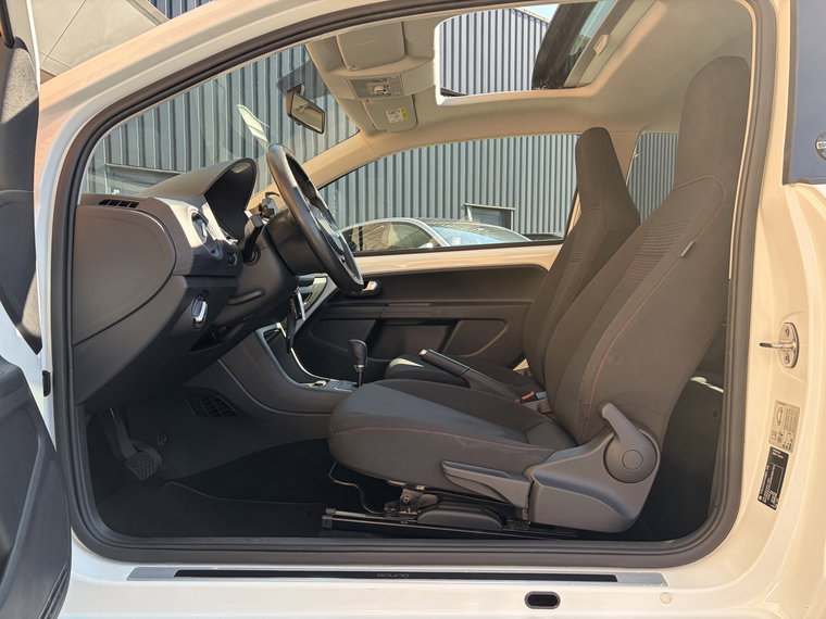 Vehicle Image 41