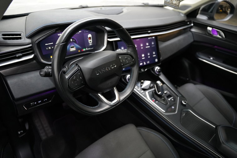 Vehicle Image 31