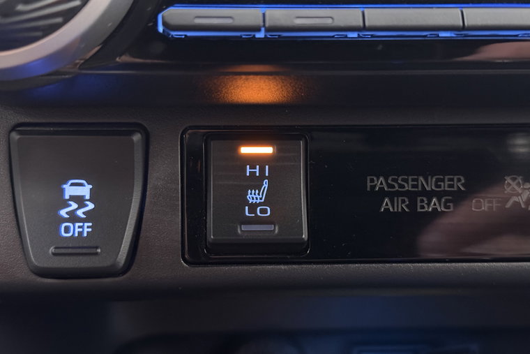 Vehicle Image 30