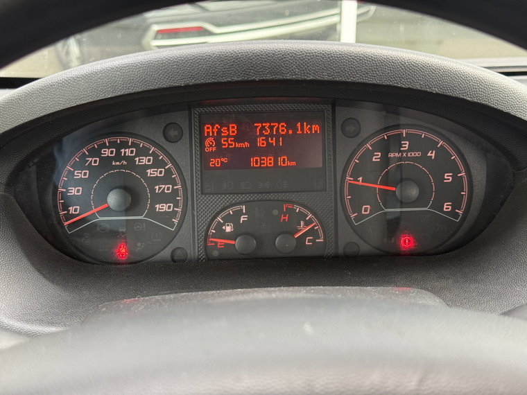 Vehicle Image 19