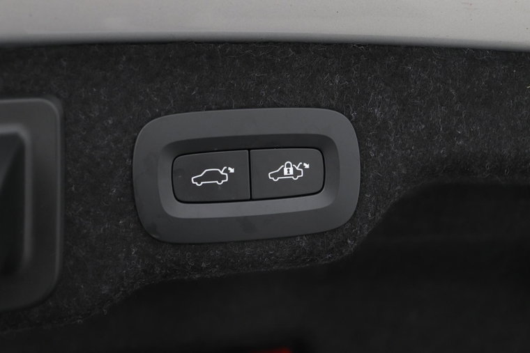 Vehicle Image 56
