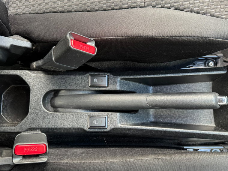 Vehicle Image 22