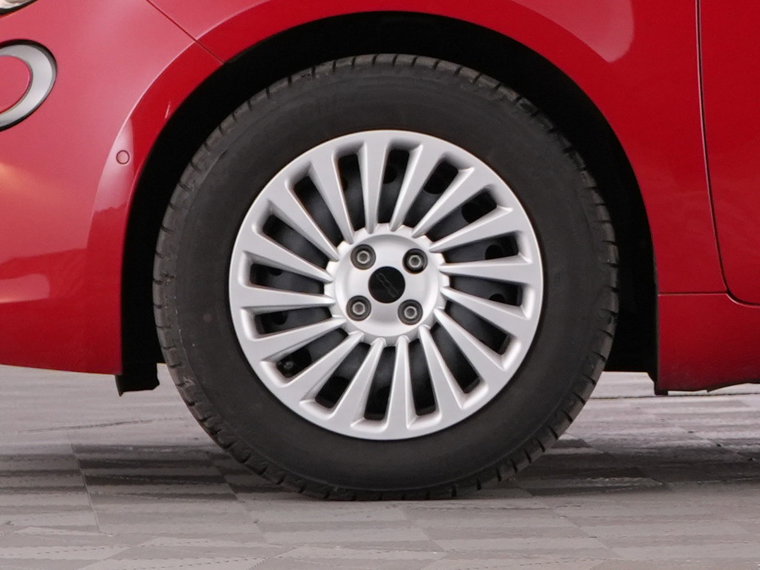 Vehicle Image 38