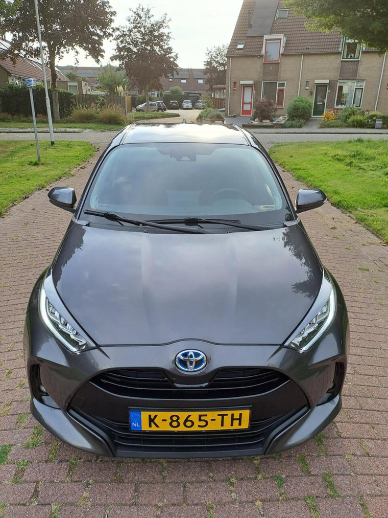 Vehicle Image 16