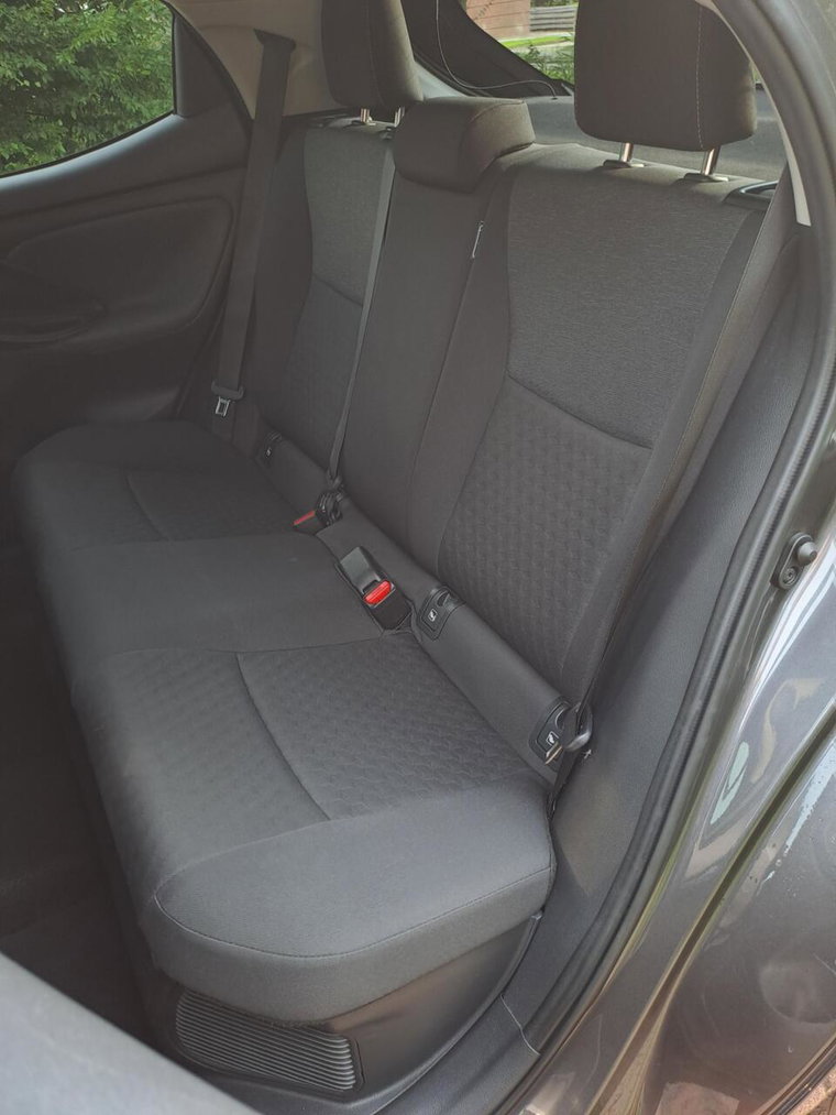 Vehicle Image 17